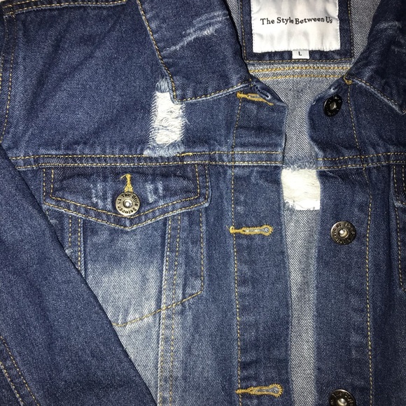 The Style Between Us Rip Jean Jacket Oversize - Picture 4 of 11